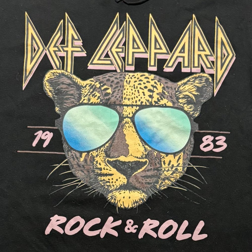 Def Leppard 1983 Graphic Vintage T-Shirt No Sleeve